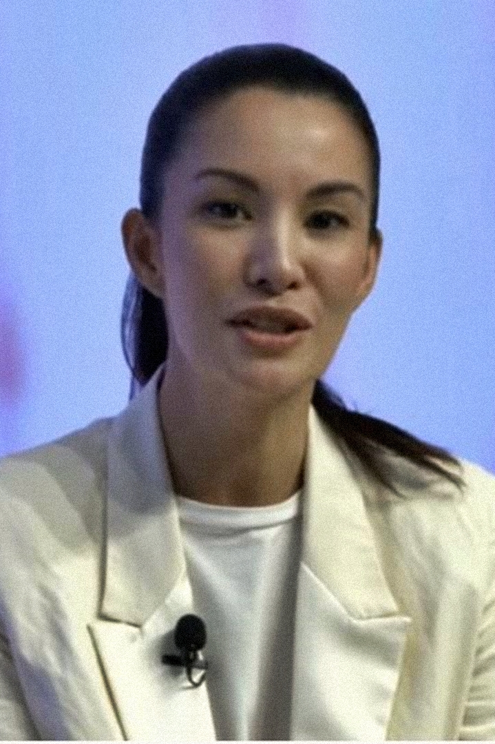 Nadya Hutagalung